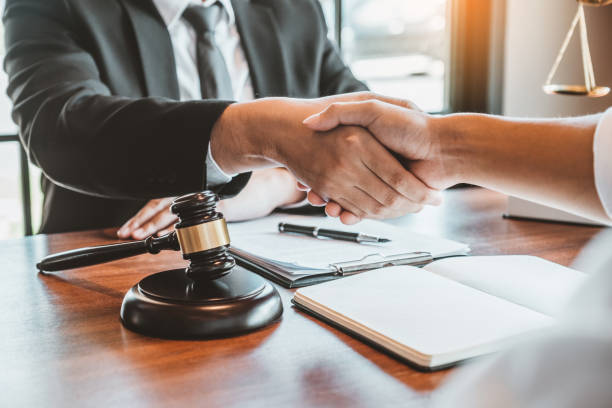 Legal handshake consultation